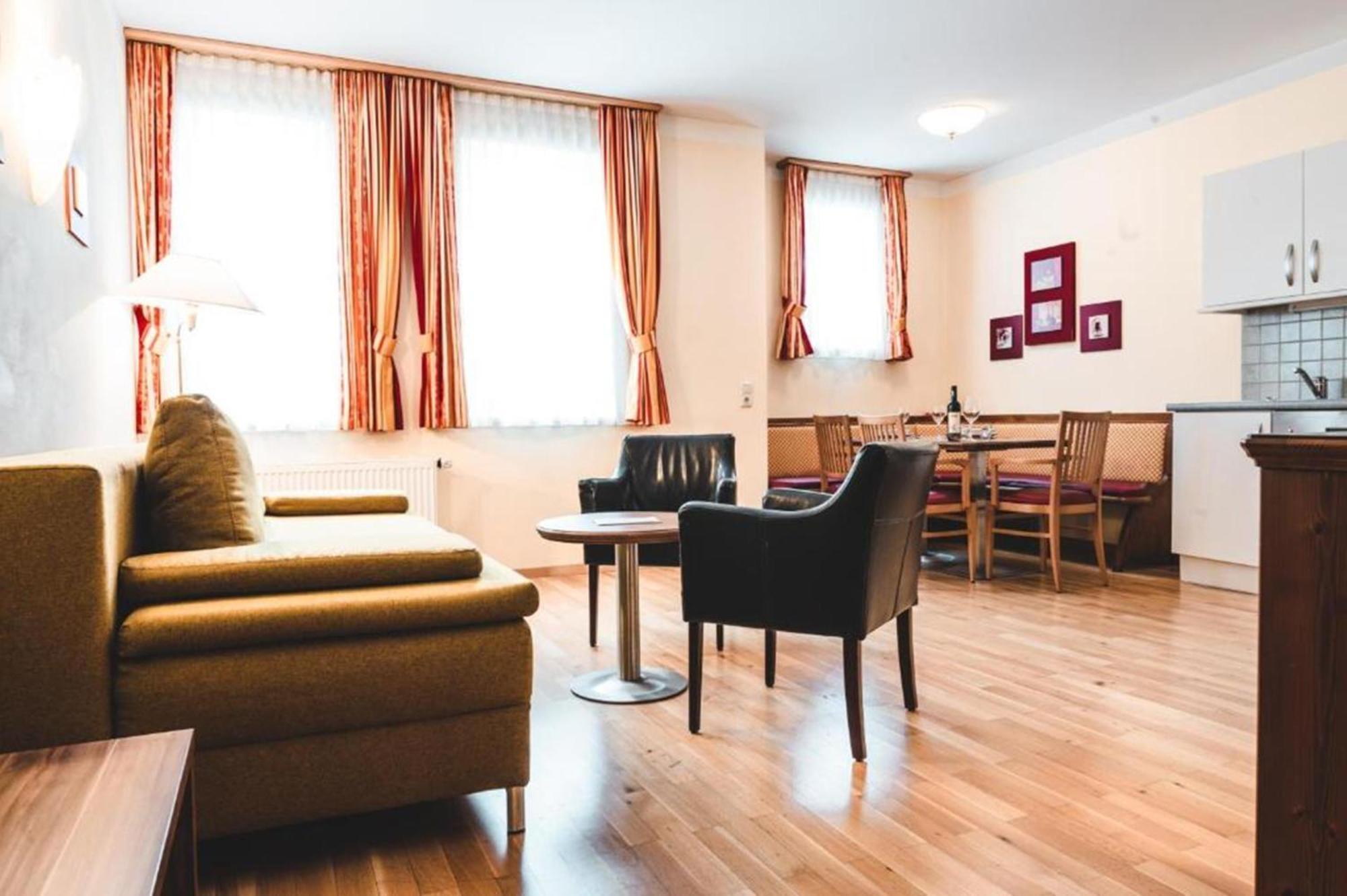 Appartements Cella Central Zell am See Exterior foto